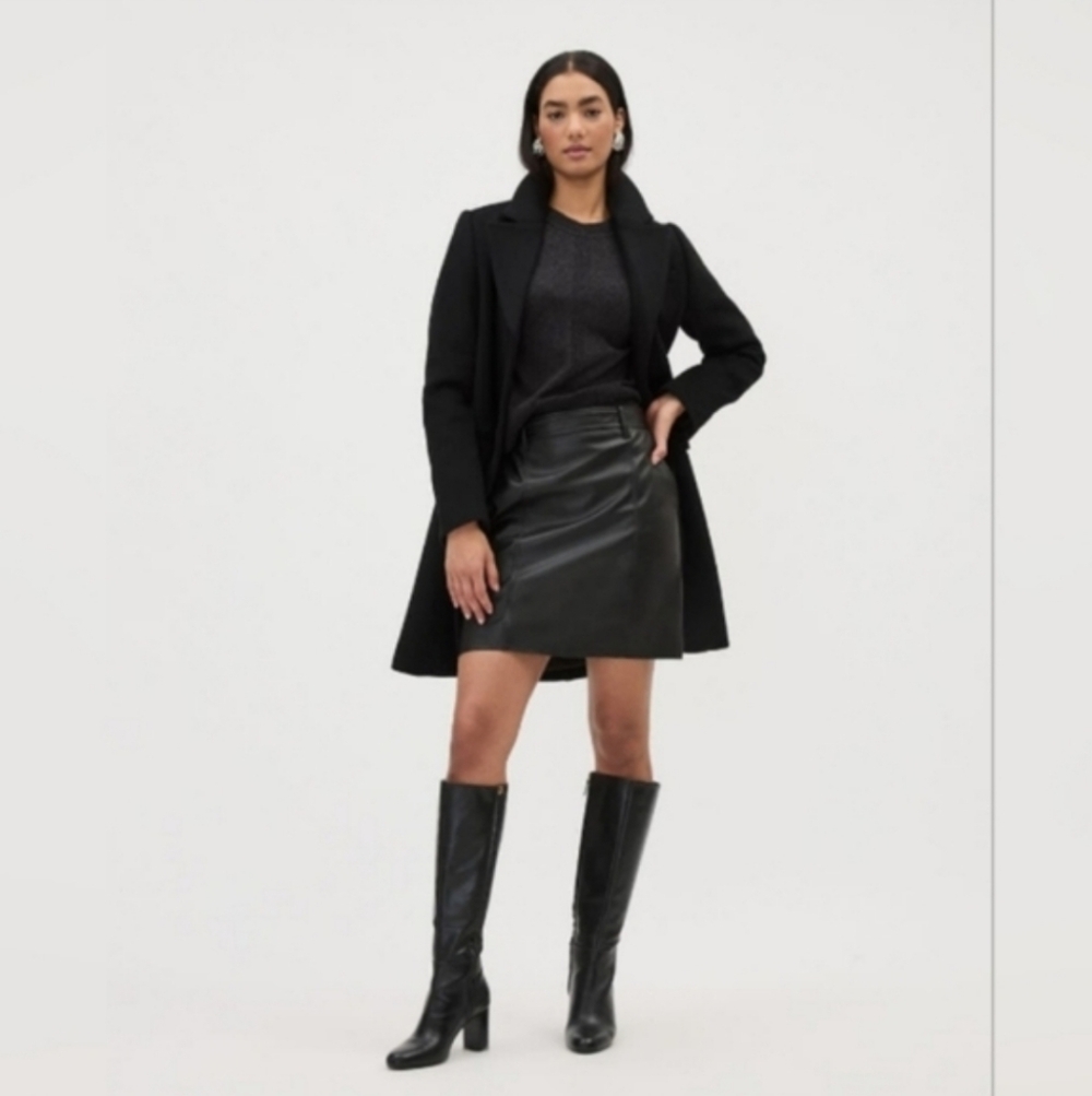 RW&CO. Black Faux Leather Skirt Size 8 - Picture 1 of 11